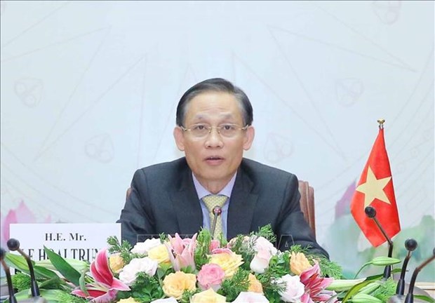 Dirigentes camboyanos prometen promover relaciones con Vietnam hinh anh 1