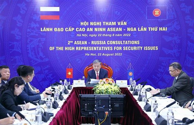Ministro vietnamita asiste a segunda conferencia de consulta de seguridad ASEAN-Rusia hinh anh 1