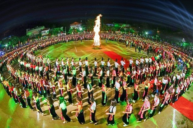 Provincia vietnamita lista para recibir certificado de UNESCO para danza Xoe de la etnia Thai hinh anh 1