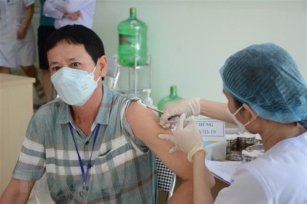 Vietnam registra mas de tres mil nuevos casos de COVID-19 este martes hinh anh 1