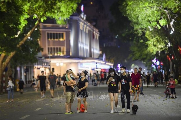 Hanoi abre espacios peatonales de Hoan Kiem durante cuatro dias feriados hinh anh 1