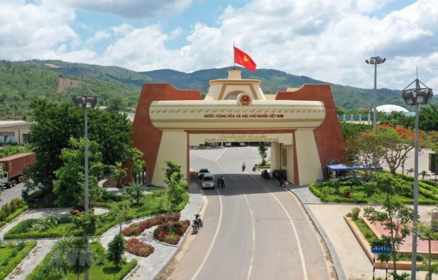 Promueven cooperacion entre localidades vietnamitas y laosianas hinh anh 1