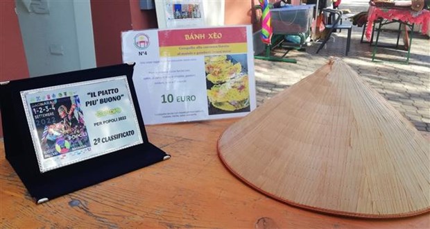 Gatronomia vietnamita sobresale en festival de Bagnara en Italia hinh anh 2