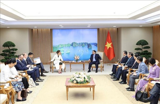 Primer ministro de Vietnam recibe a directora general de la UNESCO hinh anh 1
