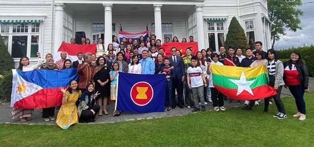 Celebran en Noruega el Dia de la Familia de la ASEAN hinh anh 1