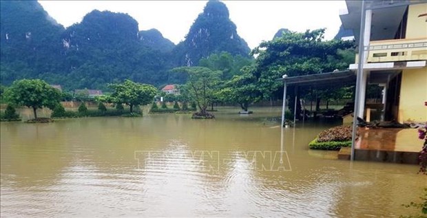 Registran lluvias fuertes en regiones del norte y centro de Vietnam hinh anh 2