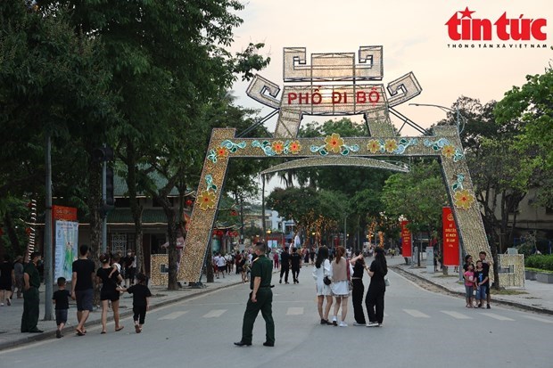Celebran en Hanoi actividades en ocasion de Fiesta de Medio Otono hinh anh 1