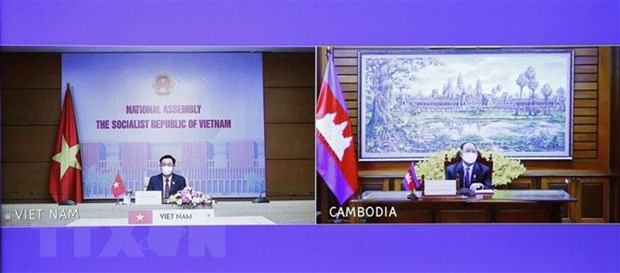 Visita de presidente del legislativo camboyano a Vietnam contribuye a nexos parlamentarios bilaterales hinh anh 1