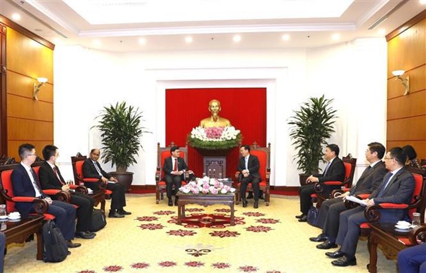Dirigente vietnamita reafirma importancia de nexos con Singapur hinh anh 1