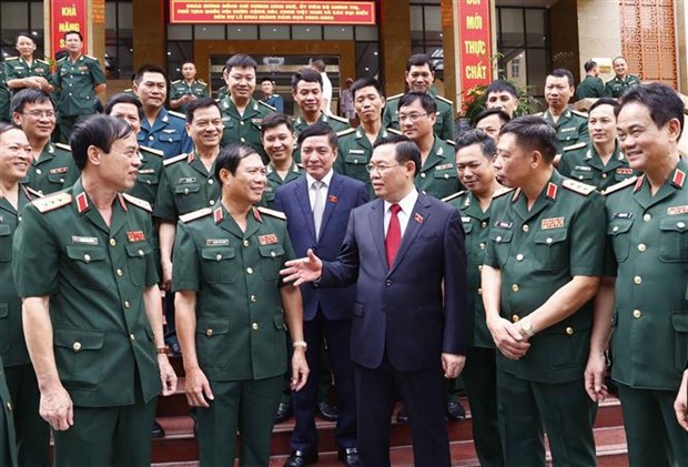 Presidente del Legislativo asiste a ceremonia de inicio del ano escolar en Academia de Defensa hinh anh 1