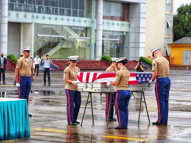 Vietnam entrega a Estados Unidos restos de soldado desparecido durante la guerra hinh anh 1