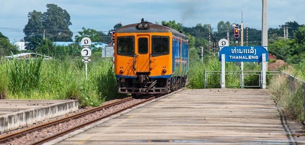 Tailandia reabre servicio ferroviario a Laos hinh anh 1