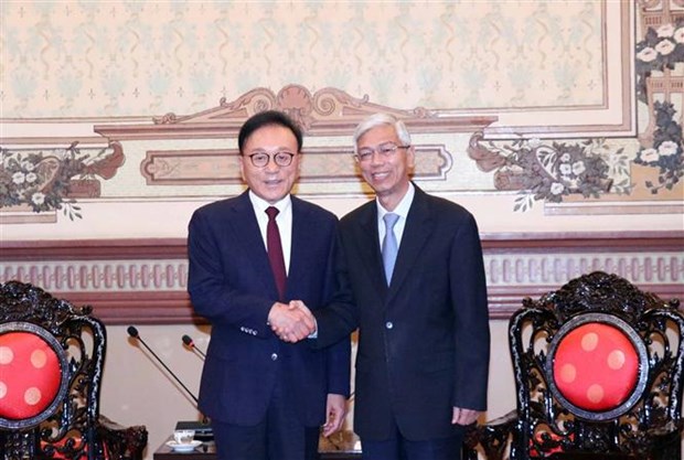 Ciudad Ho Chi Minh promueve relaciones con localidades sudcoreanas hinh anh 1