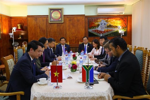 Vietnam busca cooperacion parlamentaria mas fuerte con Sudafrica hinh anh 1