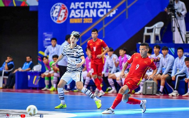 Vietnam derrota a Corea del Sur (5-1) en su debut en Copa Asiatica de Futsal hinh anh 1
