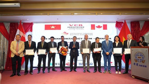 Establecen Asociacion de Empresarios Vietnam-Canada hinh anh 1