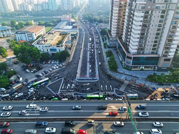 Hanoi trabaja por aliviar congestion del trafico hinh anh 2