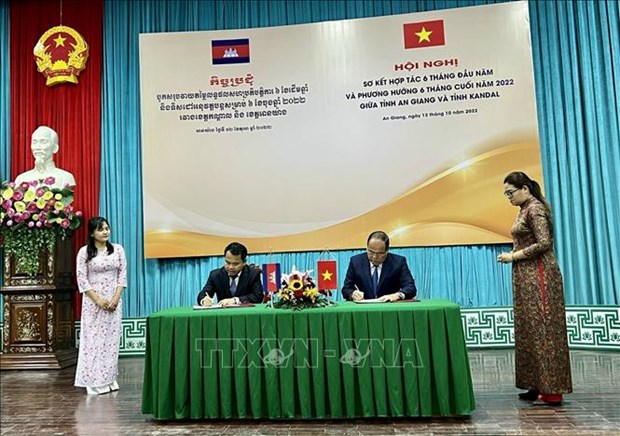 Provincias de Vietnam y Camboya cooperan en lucha contra trata de personas hinh anh 1