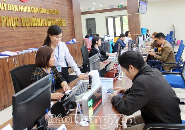 Provincia vietnamita desarrolla gobierno electronico hacia el digital hinh anh 1