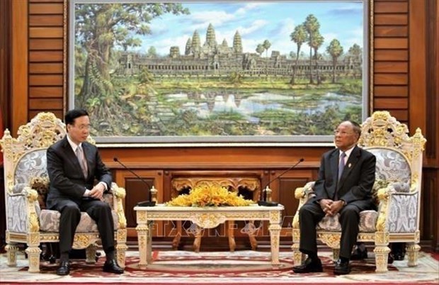 Dirigente partidista vietnamita realiza visita oficial a Camboya hinh anh 1