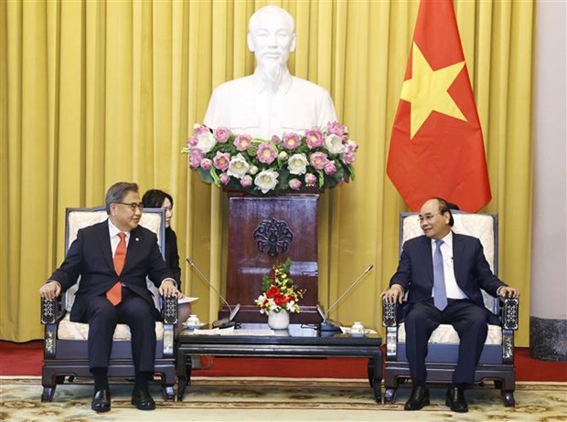Vietnam es un destino seguro y estable para empresas surcoreanas, afirma presidente hinh anh 2