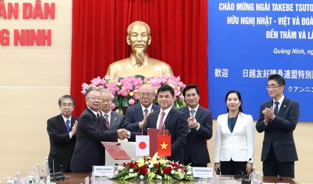 Provincia vietnamita promueve intercambio cultural con Japon hinh anh 1