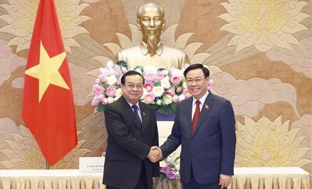 Vietnam prioriza lazos tradicionales con Laos y Camboya hinh anh 1