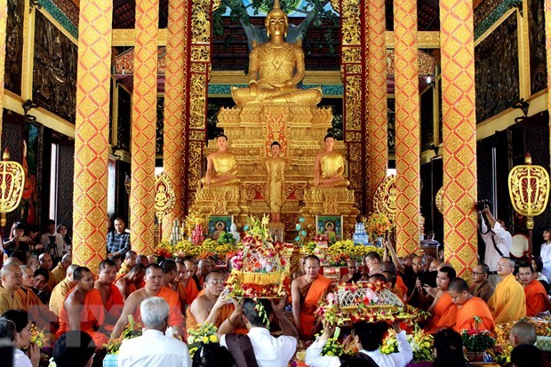 Gobierno tailandes lanza la celebracion nacional de Kathina hinh anh 1