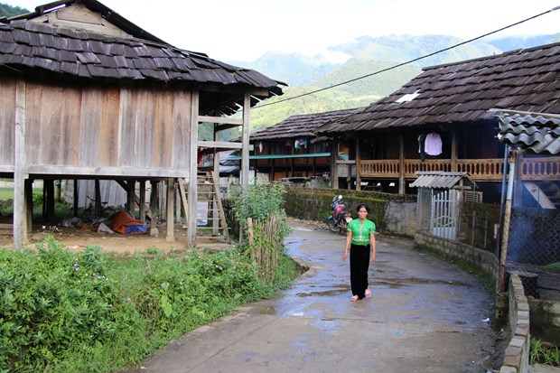 Inauguran primera aldea turistica en el distrito fronterizo de Nam Po hinh anh 1