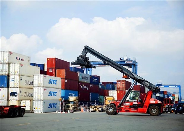 Vietnam registra superavit comercial de 9,4 mil millones de USD hinh anh 1
