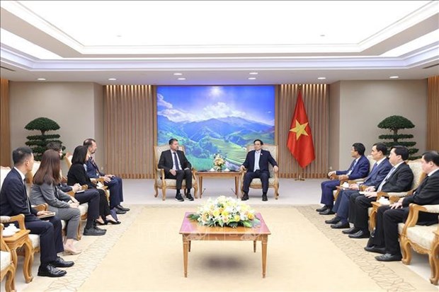 Primer ministro de Vietnam recibe a director general del grupo Adidas hinh anh 1