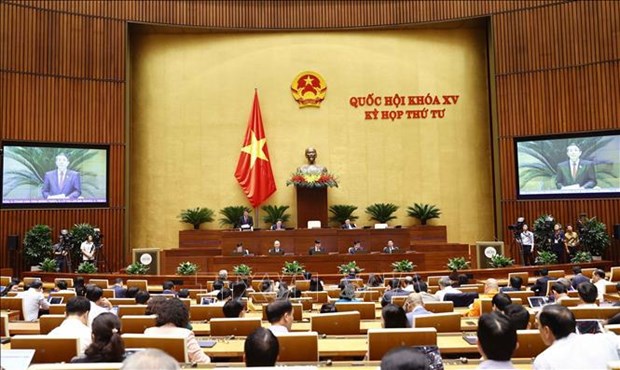 Parlamento vietnamita continua debates sobre diversos proyectos de ley hinh anh 1