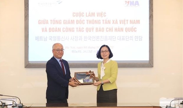 Directora general de la VNA recibe al titular de KPF hinh anh 1