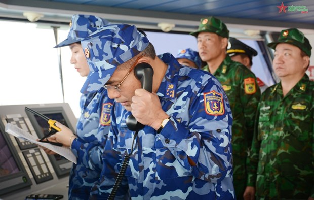 Guardias Costeras de Vietnam y China realizan patrullajes conjuntos hinh anh 1