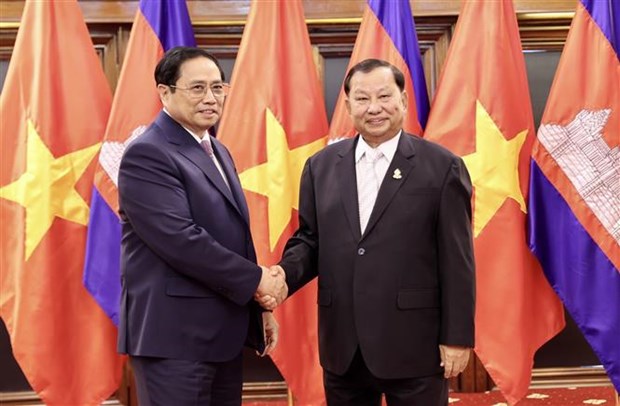 Premier vietnamita se reune con presidente de Senado de Camboya hinh anh 1