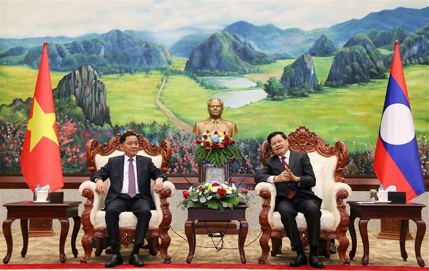 Destacan relaciones entre Vietnam y Laos hinh anh 1
