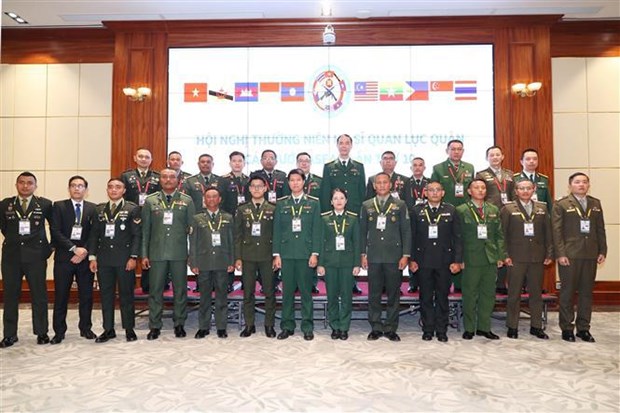 Ejercitos de ASEAN promueven cohesion para la paz hinh anh 2
