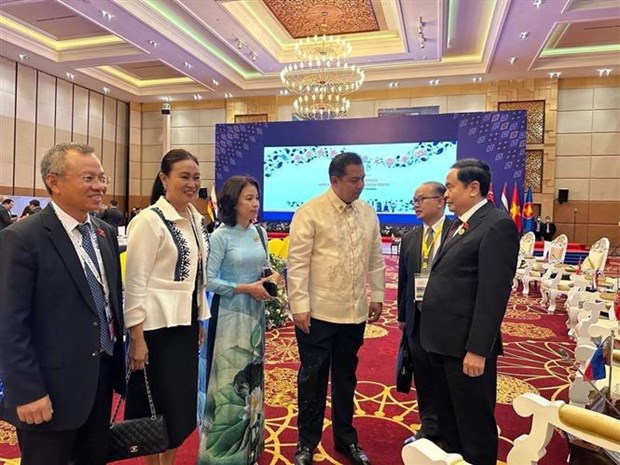 Vietnam aspira a fortalecer asociacion estrategica con Filipinas hinh anh 1