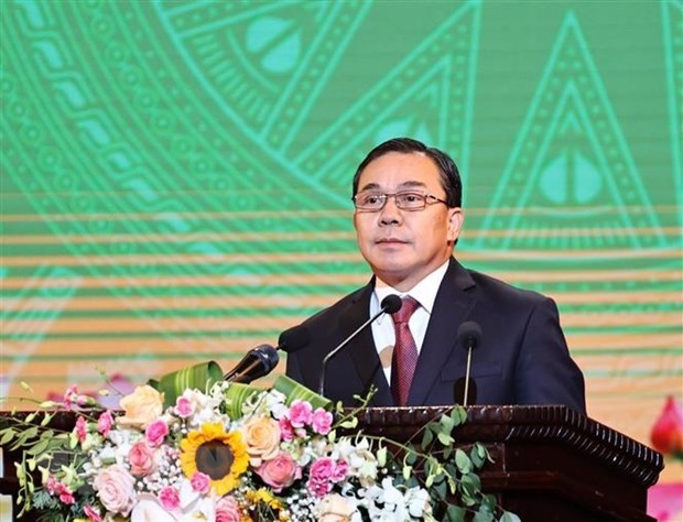 Embajador laosiano resalta contribuciones de Laos y Vietnam a ASEAN hinh anh 1