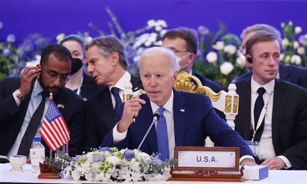 Premier vietnamita participa en las Cumbres de la ASEAN con Japon, EE. UU. y Canada hinh anh 2