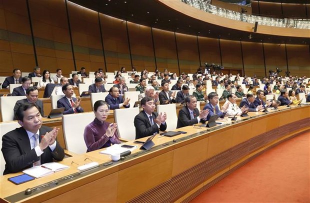 Parlamento vietnamita adopta ley sobre lucha contra lavado de activos hinh anh 2