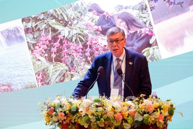 Presidente de EuroCham: Empresas europeas estan interesadas en invertir en Vietnam hinh anh 1