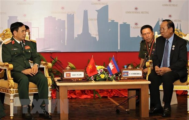 Vietnam busca promover cooperacion en defensa con paises vecinos hinh anh 1