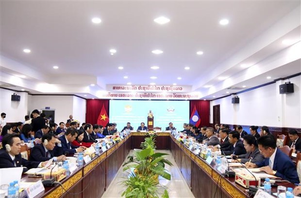 Efectuan conferencia internacional sobre construccion de frontera Laos-Vietnam hinh anh 1