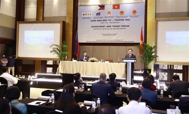 Titular del Parlamento vietnamita asiste al Foro de Inversion y Comercio Vietnam-Filipinas hinh anh 2
