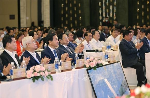 Primer ministro vietnamita pide nueva mentalidad para desarrollar region sureste hinh anh 1