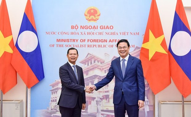 Efectuan septima consulta politica Vietnam-Laos hinh anh 1