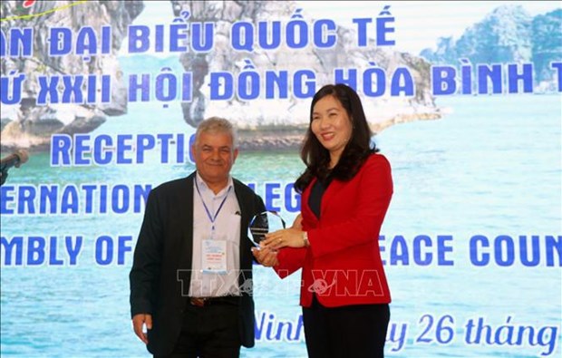 Provincia vietnamita de Quang Ninh exhorta unir manos por un mundo de paz hinh anh 1