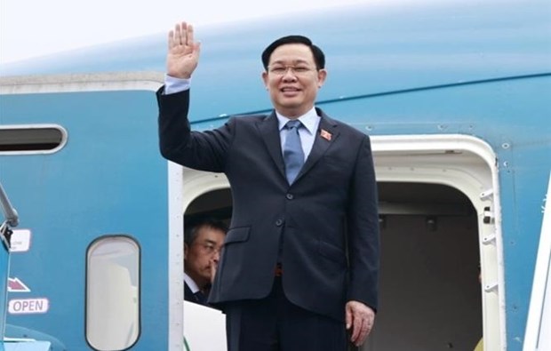 Presidente del Parlamento partio de Hanoi para visitas oficiales a Australia y Nueva Zelanda hinh anh 1