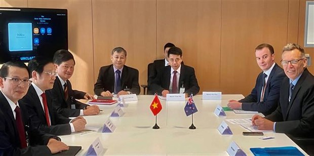 Delegacion del Partido Comunista de Vietnam realiza visita a Nueva Zelanda hinh anh 1